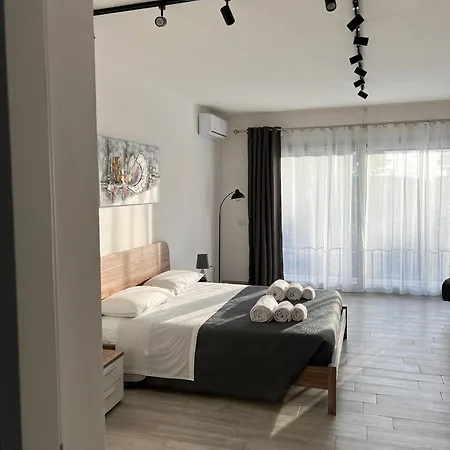 Sunset Street - La Residenza Del Centro Apartment